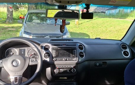 Volkswagen Tiguan I, 2011 год, 950 000 рублей, 6 фотография