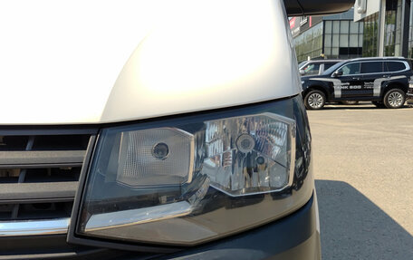 Volkswagen Caravelle T6 рестайлинг, 2017 год, 2 550 000 рублей, 21 фотография