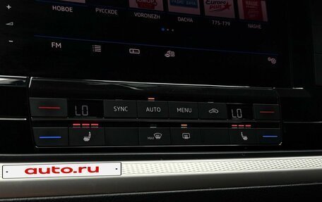 Volkswagen Touareg III, 2020 год, 4 349 000 рублей, 18 фотография