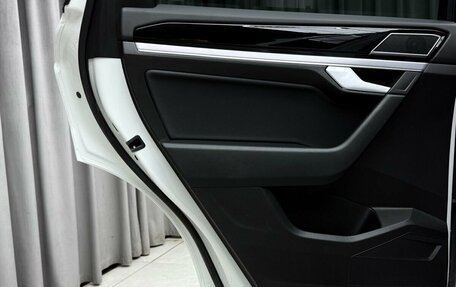Volkswagen Touareg III, 2020 год, 4 349 000 рублей, 30 фотография