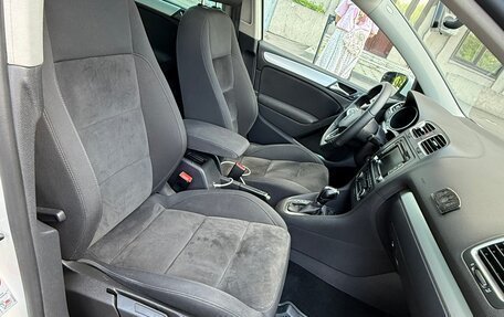 Volkswagen Golf VI, 2011 год, 1 100 000 рублей, 29 фотография