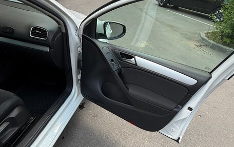 Volkswagen Golf VI, 2011 год, 1 100 000 рублей, 30 фотография