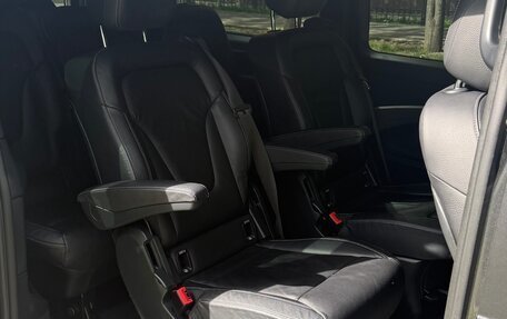 Mercedes-Benz V-Класс, 2021 год, 5 150 000 рублей, 12 фотография