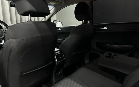 KIA Sportage IV рестайлинг, 2017 год, 2 049 900 рублей, 7 фотография