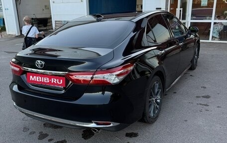 Toyota Camry, 2023 год, 3 700 000 рублей, 8 фотография