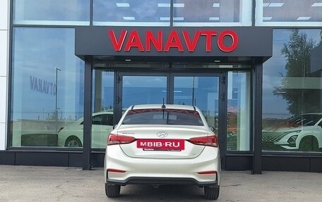Hyundai Solaris II рестайлинг, 2019 год, 1 390 000 рублей, 4 фотография