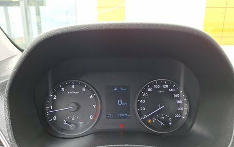 Hyundai Solaris II рестайлинг, 2019 год, 1 390 000 рублей, 9 фотография