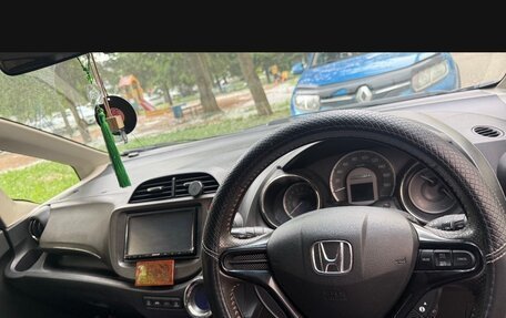 Honda Fit Shuttle I рестайлинг, 2014 год, 1 350 000 рублей, 4 фотография