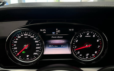 Mercedes-Benz E-Класс, 2018 год, 2 730 000 рублей, 14 фотография
