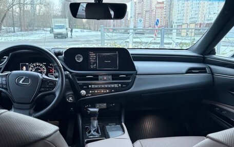 Lexus ES VII, 2021 год, 4 400 000 рублей, 9 фотография