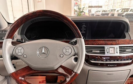 Mercedes-Benz S-Класс, 2012 год, 2 195 000 рублей, 18 фотография