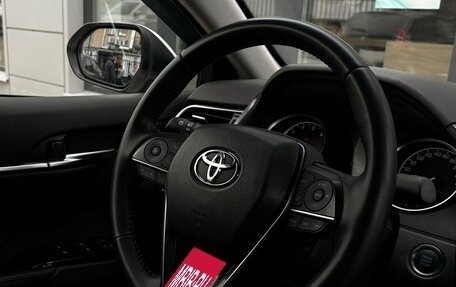 Toyota Camry, 2020 год, 2 950 000 рублей, 26 фотография