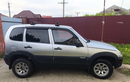 Chevrolet Niva I рестайлинг, 2012 год, 480 000 рублей, 2 фотография