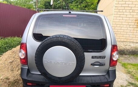Chevrolet Niva I рестайлинг, 2012 год, 480 000 рублей, 4 фотография