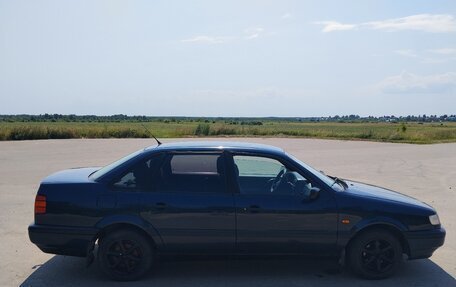 Volkswagen Passat B4, 1994 год, 180 000 рублей, 6 фотография