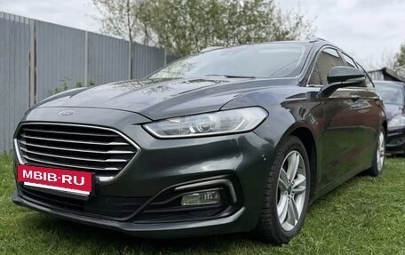 Ford Mondeo V, 2019 год, 2 150 000 рублей, 3 фотография