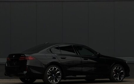 BMW 5 серия, 2025 год, 6 000 000 рублей, 4 фотография