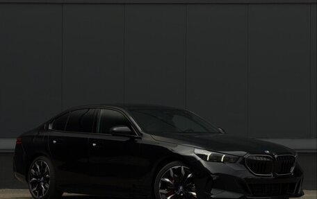 BMW 5 серия, 2025 год, 6 000 000 рублей, 2 фотография