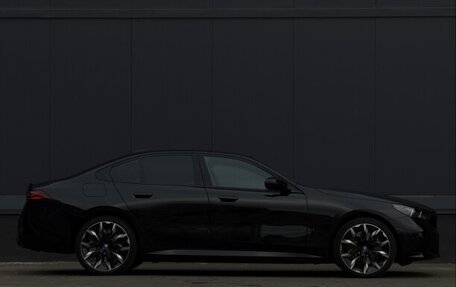 BMW 5 серия, 2025 год, 6 000 000 рублей, 8 фотография