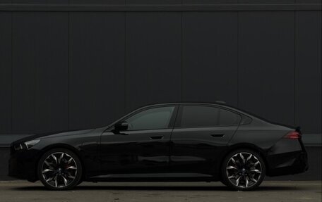 BMW 5 серия, 2025 год, 6 000 000 рублей, 7 фотография