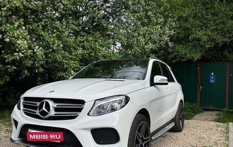 Mercedes-Benz GLE, 2016 год, 3 300 000 рублей, 3 фотография