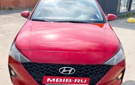 Hyundai Solaris II рестайлинг, 2021 год, 1 550 000 рублей, 16 фотография