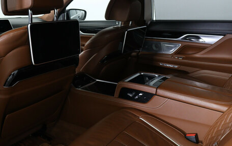 BMW 7 серия, 2016 год, 2 998 790 рублей, 16 фотография