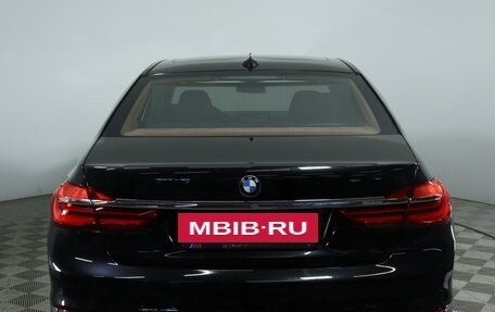BMW 7 серия, 2016 год, 2 998 790 рублей, 10 фотография