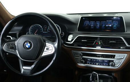 BMW 7 серия, 2016 год, 2 998 790 рублей, 30 фотография