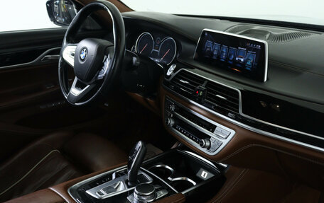 BMW 7 серия, 2016 год, 2 998 790 рублей, 33 фотография