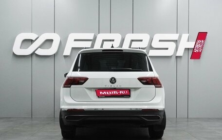 Volkswagen Tiguan II, 2021 год, 2 349 000 рублей, 4 фотография