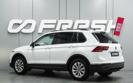 Volkswagen Tiguan II, 2021 год, 2 349 000 рублей, 2 фотография