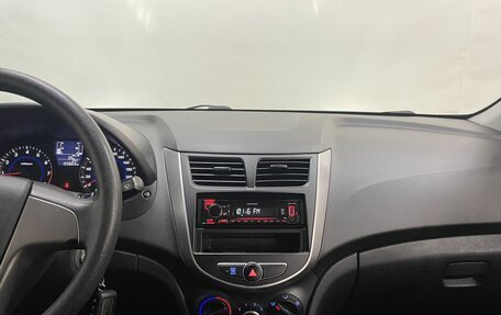 Hyundai Solaris II рестайлинг, 2016 год, 1 170 000 рублей, 15 фотография