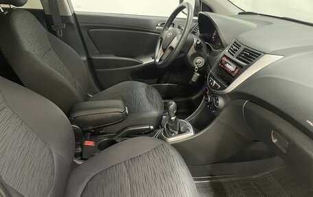 Hyundai Solaris II рестайлинг, 2016 год, 1 170 000 рублей, 19 фотография