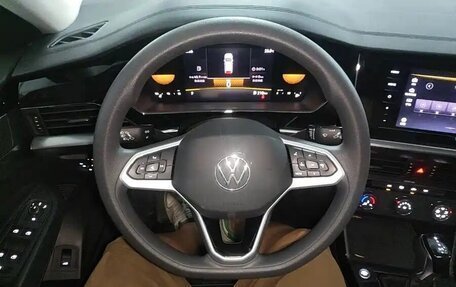Volkswagen Passat, 2025 год, 1 647 000 рублей, 6 фотография
