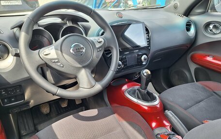 Nissan Juke II, 2011 год, 650 000 рублей, 10 фотография