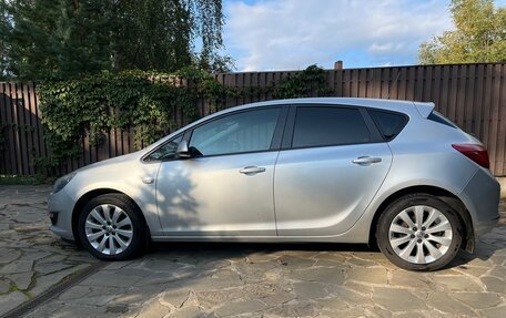 Opel Astra J, 2012 год, 604 000 рублей, 3 фотография