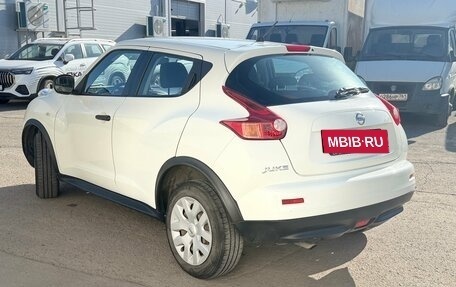 Nissan Juke II, 2011 год, 890 000 рублей, 4 фотография