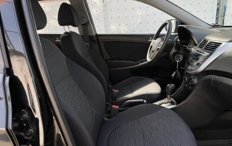 Hyundai Solaris II рестайлинг, 2015 год, 1 150 000 рублей, 12 фотография