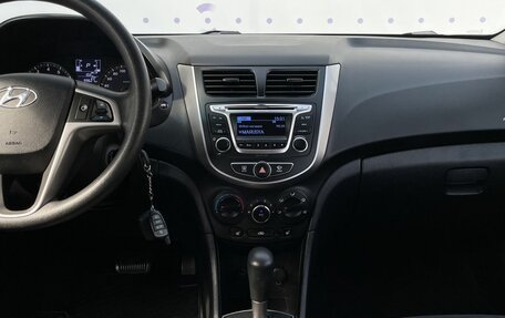 Hyundai Solaris II рестайлинг, 2015 год, 1 150 000 рублей, 16 фотография