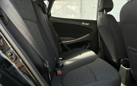 Hyundai Solaris II рестайлинг, 2015 год, 1 150 000 рублей, 13 фотография