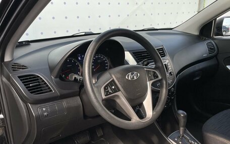 Hyundai Solaris II рестайлинг, 2015 год, 1 150 000 рублей, 15 фотография