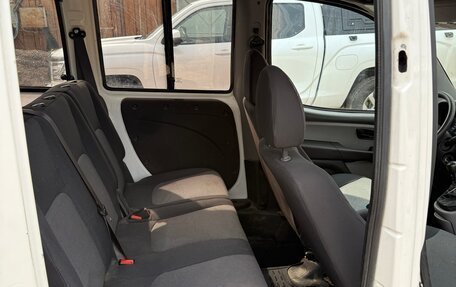 Fiat Doblo I, 2013 год, 400 000 рублей, 10 фотография