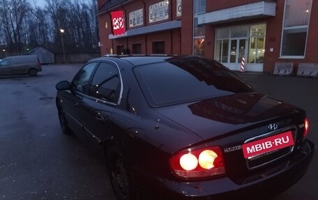 Hyundai Sonata IV рестайлинг, 2011 год, 650 000 рублей, 3 фотография