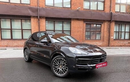 Porsche Cayenne III, 2022 год, 8 599 999 рублей, 2 фотография