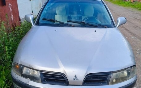Mitsubishi Carisma I, 2001 год, 50 000 рублей, 1 фотография