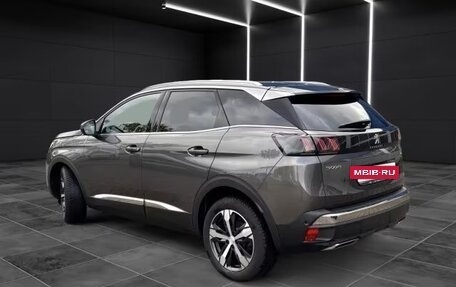 Peugeot 3008 II, 2023 год, 2 090 000 рублей, 4 фотография