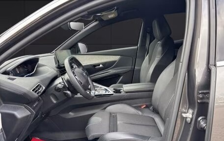 Peugeot 3008 II, 2023 год, 2 090 000 рублей, 7 фотография