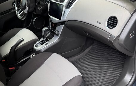 Chevrolet Cruze II, 2013 год, 755 000 рублей, 10 фотография