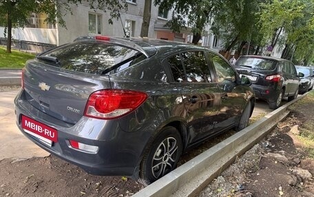 Chevrolet Cruze II, 2013 год, 755 000 рублей, 3 фотография